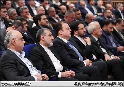 تصاویر نشست با تجار و فعالان اقتصادی