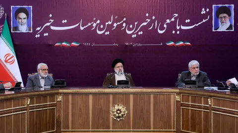 تصاویر نشست رمضانی باجمعی از خیرین و مسولین موئسسات خیریه