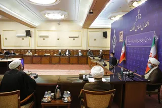 محوریت ائمه جمعه و مساجد برای جمع آوری کمک‌های مومنانه در دوران شیوع کرونا گواهی بر پناهگاه بودن مساجد است