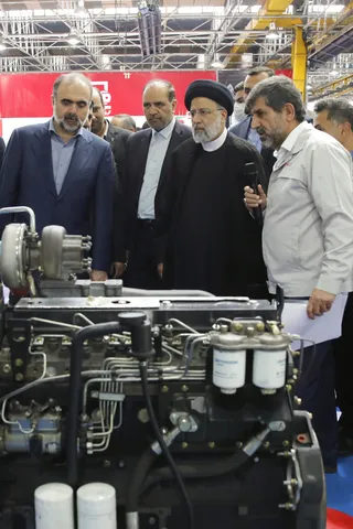 تصاویر بازدید از کارخانه تراکتور سازی تبریز