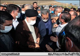 تصاویرحضور آیت‌الله رئیسی در جمع صمیمی مردم روستای فتحعلی پارس‌آباد