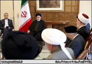 تصاویر دیدار با جمعی از علمای بلاد شام