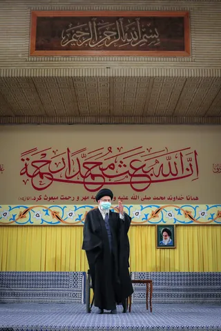 تصاویر دیدار مسئولان نظام و سفرای کشورهای اسلامی با رهبر معظم انقلاب