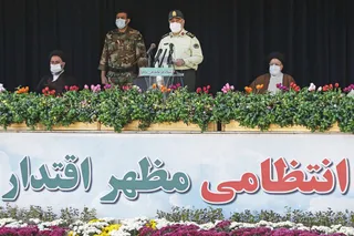 اقتدار با خشونت و نرمی و مهربانی با ضعف نشان دادن متفاوت است/ پلیس مردمی و مقتدر که با روش‌های قانونمند با قانون شکنان مقابله می‌کند مورد حمایت دستگاه قضایی است/ باید مقتدرانه مقابل سارقان سابقه دار، قاچاقچیان و اشرار ایستاد