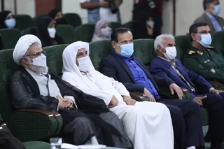 تصاویر دیدار رئیس جمهور با نخبگان ، علماء ، خانواده شهدا ، ایثارگران و جمعی از اقشار مختلف مردم(2)