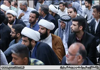 تصاویر دیدار با جمعی از فعالان فرهنگی و اجتماعی خوزستان