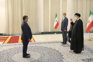 تصاویر تبریک سالروز پیروزی انقلاب اسلامی از سوی سفرا و رؤسای سازمان‌های خارجی مقیم تهران به رییس جمهور