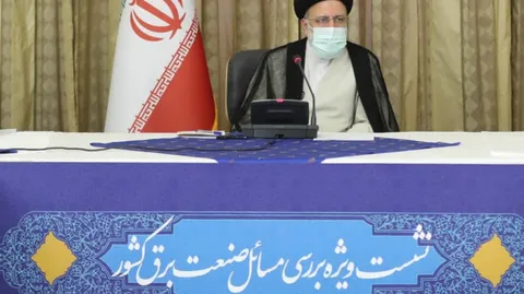 باید برای حل ناترازی در تولید و مصرف برق برنامه‌‌ریزی فوری انجام شود