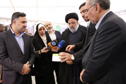 تصاویر بازدید دکتر رئیسی از «خانه نوآوری و فنآوری» ایران در کنیا