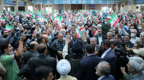تصاویر سخنرانی در جمع اقشار مختلف مردم خمین