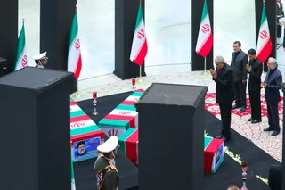 ادای احترام مقامات کشورها به مقام رئیس جمهور شهید و همراهان