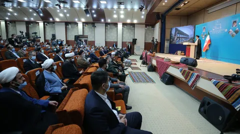 دولتمردان با همه توان به دنبال جبران عقب‌ماندگی‌ها و آبادانی کشور هستند/ گردشگری نباید فرهنگ اصیل مردم مازندران را تهدید کند