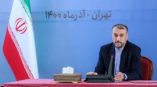 تصاویر گردهمایی روسای نمایندگی های ایران در کشورهای همسایه