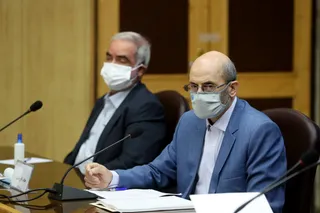تصاویر نشست رئیس جمهور با اساتید و فناوران دانشگاه صنعتی شریف