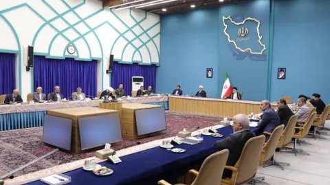 تاکید دکتر رئیسی بر تقویت سرمایه انسانی به‌عنوان مهم‌ترین عنصر شکوفایی در حوزه فضای مجازی
