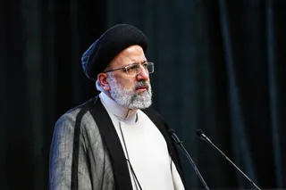 ویژگی ارتش ما این است که ارتش ولایی است؛ این ارتش مردم را باور دارد و مردم هم به ارتش اعتماد دارند