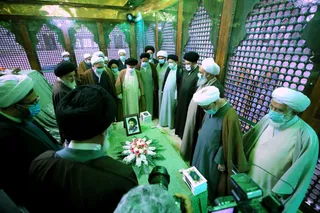 تصاویر مراسم تجدید میثاق اعضای مجلس خبرگان رهبری با امام راحل