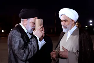 بدرقه رئیس جمهور در سفر به پاکستان