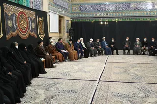 تصاویر دیدار صمیمانه با خانواده شهدای دفاع مقدس و مدافع حرم