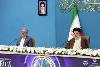 تصاویر نشست با شرکت کنندگان اجلاس بین المللی همکاری های علمی - اقتصادی ایران و کشورهای غرب آفریقا