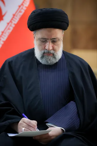 دیدار رمضانی با جمعی از هنرمندان