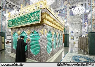 تصاویر زیارت مضجع مطهر حضرت زینب (سلام الله علیها)