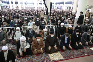 تصاویر حضور در نماز جمعه شهر قم