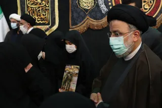 تصاویر دیدار صمیمانه با خانواده شهدای دفاع مقدس و مدافع حرم