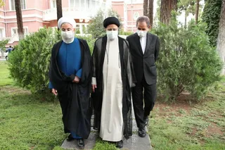 تصاویر تحویل دفتر ریاست جمهوری به آیت‌الله رئیسی