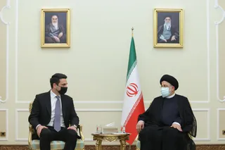تصاویر دیدار رئیس مجلس ارمنستان با آیت‌الله رئیسی