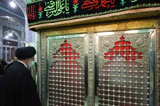 تصاویر نماز جماعت و افطار در امامزاده اسماعیل شهریار