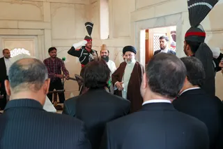 حضور در آرامگاه اقبال لاهوری