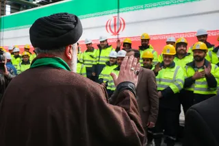 تصاویر افتتاح واحد احیای مستقیم و خط تولید کلاف مجتمع فولاد بافق