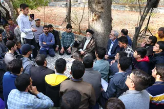 تصاویر حضور در جمع دانش آموزان شرکت کننده در اردوی «راهیان پیشرفت»
