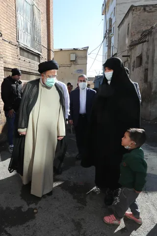 تصاویر بازدید سرزده رئیس جمهور از محله شهید هرندی تهران