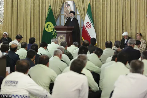 گزارش تصویری دیدار فرماندهان نیروی انتظامی استان خراسان رضوی با تولیت آستان قدس