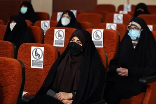 راه برون‌رفت از مشکلات کشور در دستان جوانان، مردم و مسئولان کشور قرار دارد/ نظام اداری کارآمد یکی از جلوه‌های امیدآفرینی در کشور است