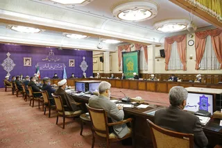 تریبون‌های عمومی باید محل امیدآفرینی و نشان از انسجام و آهنگ واحد در کشور باشد/ محل «طرح» و «حل» مسائل اختلافی، جلسات خصوصی است نه‌تریبون‌های عمومی