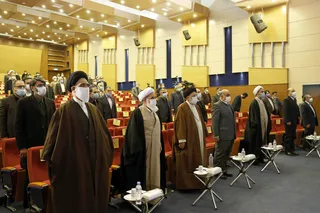 دستگاه قضایی باید از موضع قانون به موقع و با اقتدار ظاهر شود و اجازه ندهد اشرار و متجاسران به قانون امنیت مردم را تهدید و سلب کنند