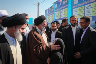 تصاویر افتتاح و آغاز ساخت ۶۹۲۱ واحد نهضت ملی مسکن در بوشهر
