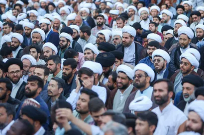 دیدار با علما و طلاب