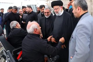 تصاویر سخنرانی در جمع عزاداران اربعین حسینی در بیرجند