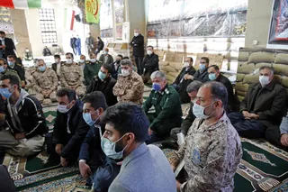کارگروه تعیین شده در استان کرمانشاه حداکثر ظرف یک ماه طرح خود را برای ساماندهی موضوع کوله‌بری ارائه کند