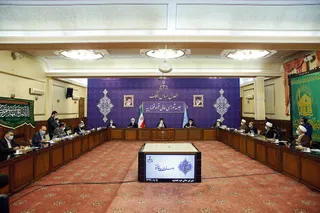 دادگستری ضمن همکاری با ستاد کرونا و اجرای مصوبات مربوط به دورکاری کارکنان اجازه ندهد کار مردم بر زمین بماند و در رسیدگی به پرونده‌ها وقفه به وجود آید