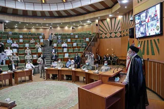 ویژگی ارتش ما این است که ارتش ولایی است؛ این ارتش مردم را باور دارد و مردم هم به ارتش اعتماد دارند