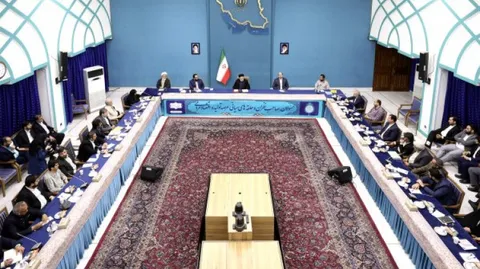 نشست رمضانی با فعالان عرصه تولید و اقتصاد مردمی