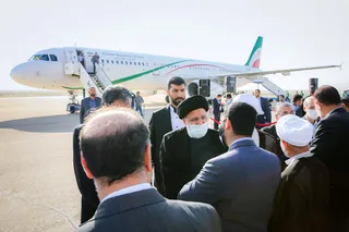 تصاویر ورود رئیس جمهور به استان چهارمحال و بختیاری