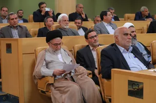 نشست مشترک نمایندگان و منتخبین مجلس با هیئت دولت
