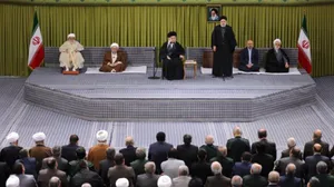 دیدار کارگزاران نظام، نمایندگان کشورهای اسلامی و اقشار مختلف مردم با رهبر معظم انقلاب اسلامی