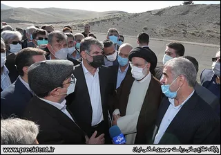 تصاویربازدید رئیس جمهور از طرح شبکه آبیاری و زهکشی خداآفرین